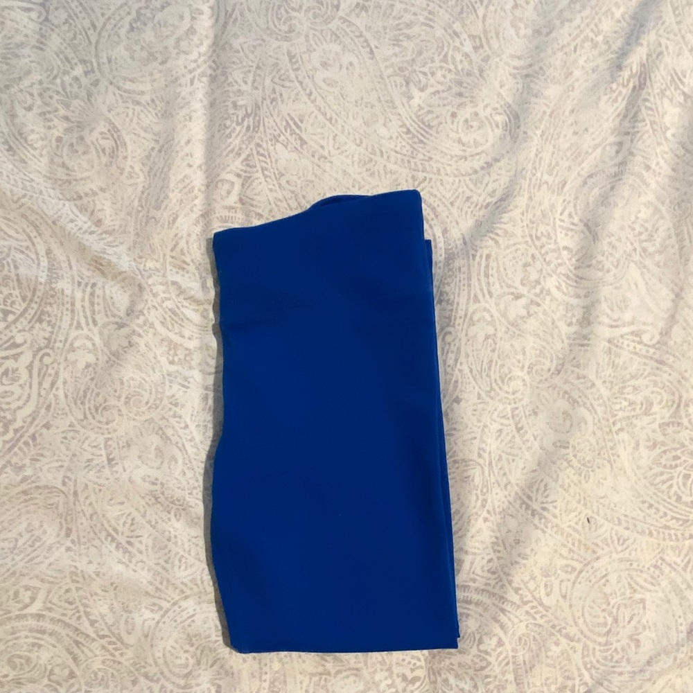 Fabletics Leggings EUC Powerhold Capri